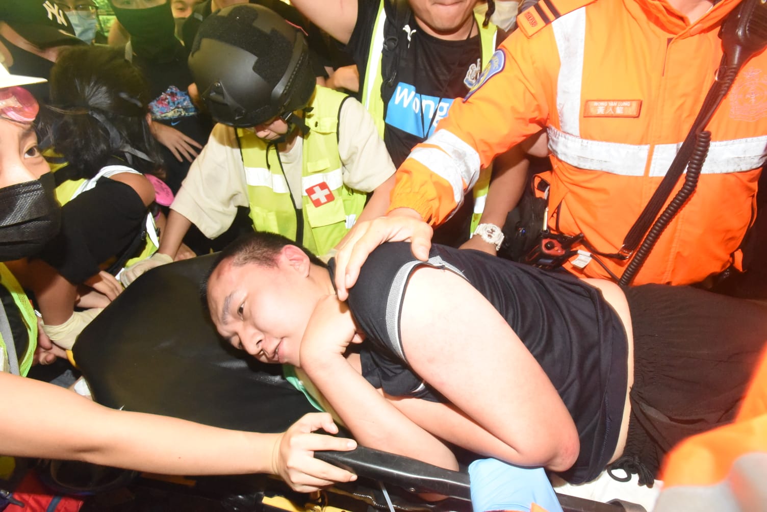 4人涉围袭《环时》记者3人续还柙1人准保䆁 控方申修改控罪