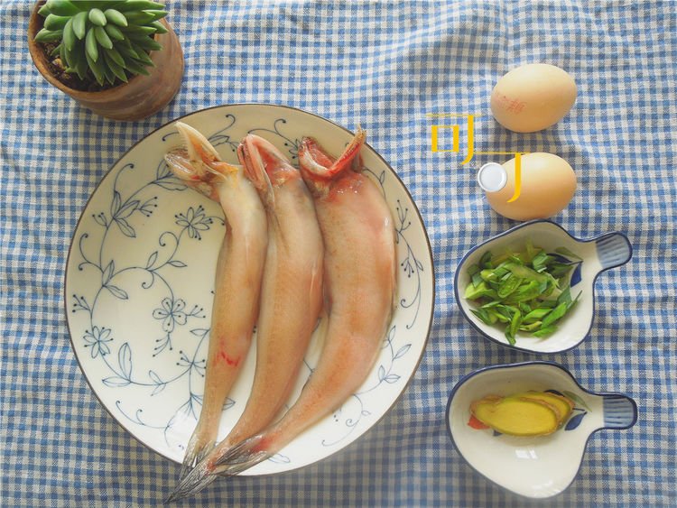 豆腐鱼只能烧豆腐？试试与鸡蛋一起炒好吃又便宜，老人孩子都爱吃
