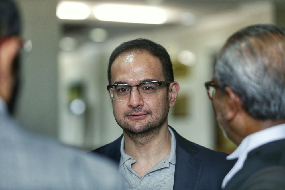 Najib’s stepson Riza Aziz fails to transfer money laundering case to High Court