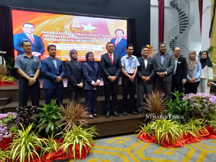 Legalise or risk being shut down, Selangor factories told