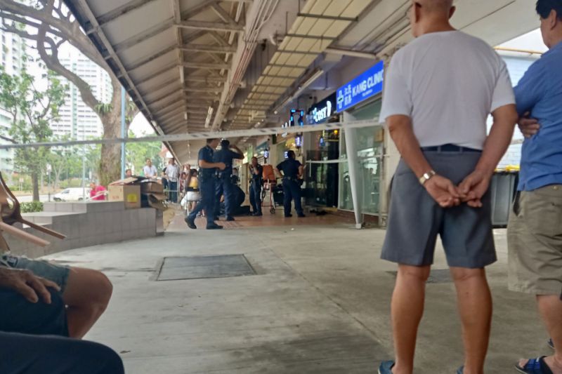 Two charged for penknife robbery at Ang Mo Kio massage parlour