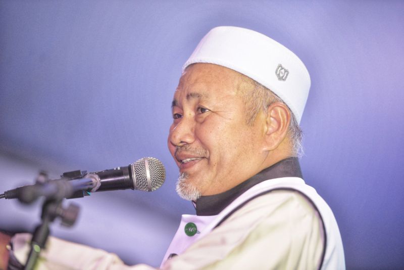 Don’t pressure Home Ministry on automatic citizenship, PAS tells DAP