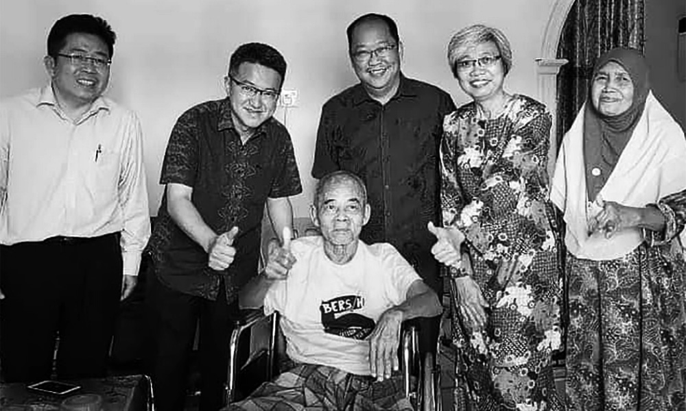 前行动党柔州主席阿末顿逝世，享年70岁