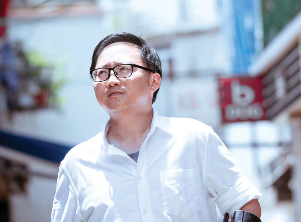 【修例风波】工党常委何伟航西贡被4人围殴