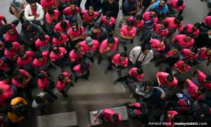 Welfare of Foodpanda staff, MAS to get Dewan Rakyat's attention