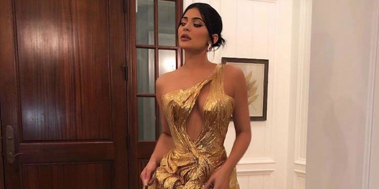 Kylie Jenner Wore a Steamy Gold Dress to Justin and Hailey Bieber's Wedding