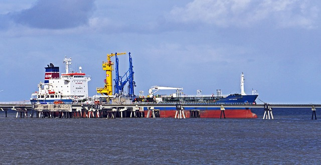 Tanker Flotilla Carrying 1.5M Barrels of Iranian Oil Reaches Venezuela Despite US Warning