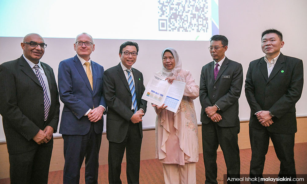 Zuraida wants to revisit waste separation at home initiative