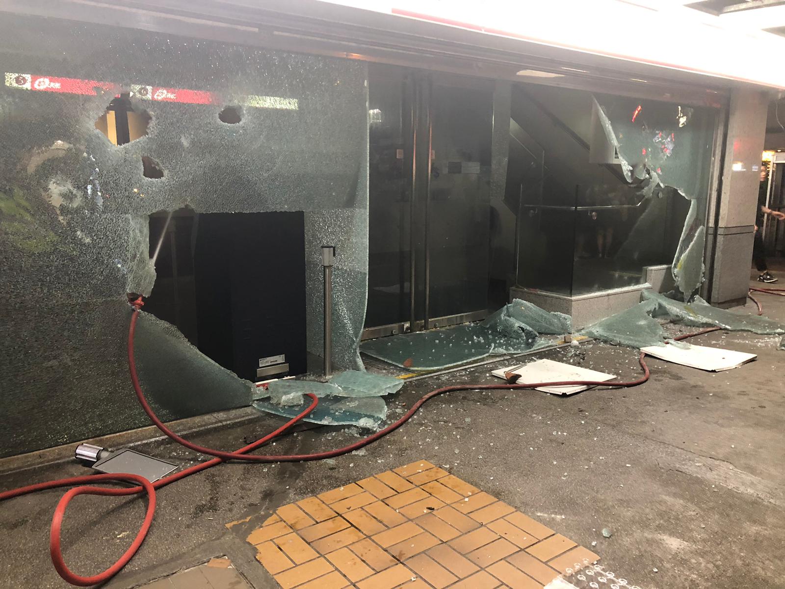 【修例风波】除中银大厦外 中银其馀分行暂停服务