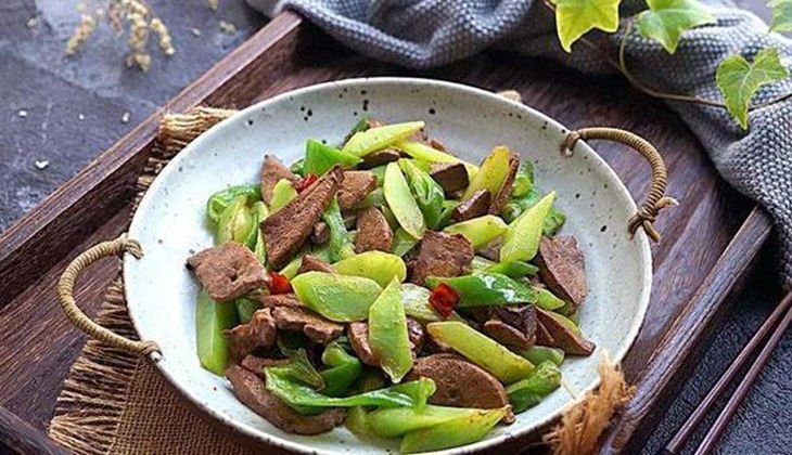 香而不腻的简单美食，不仅好吃营养价值丰富，老少皆宜，非常好吃