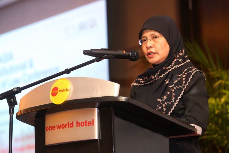 Chief Justice: Courts should have power to review executive, legislative