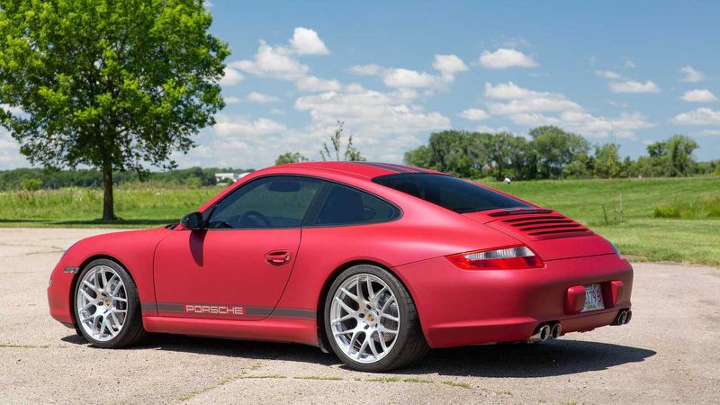 Steal The Show In This Gorgeous 2005 Porsche 911 Carrera