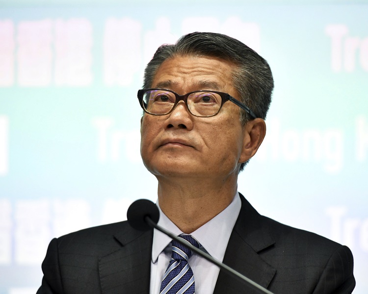 【修例风波】陈茂波重申不实施外匯管制 吁市民勿信谣言