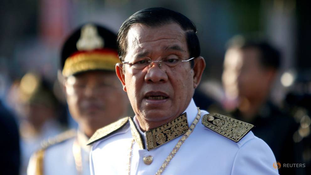 Cambodia PM threatens to deploy troops if opposition leaders return