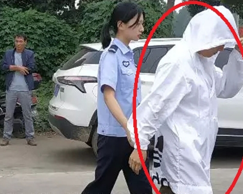 无锡高架桥倒塌 涉超载货车公司女老闆被带走调查