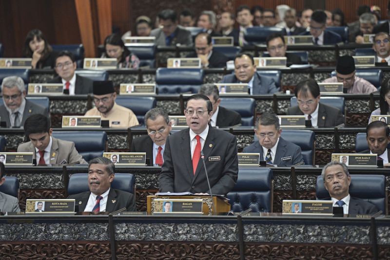 Budget 2020: Putrajaya raises minimum wage to RM1,200 for urban workers, maternity leave up