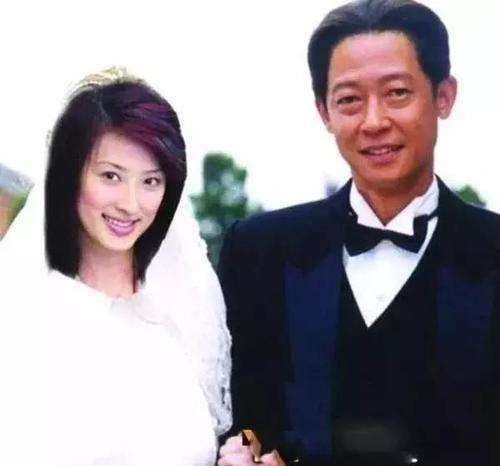 王志文的老婆，原来我们曾熟悉，相爱11年无绯闻