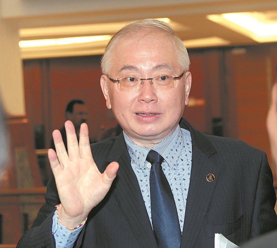 魏家祥指财长故意不拨行政拨款