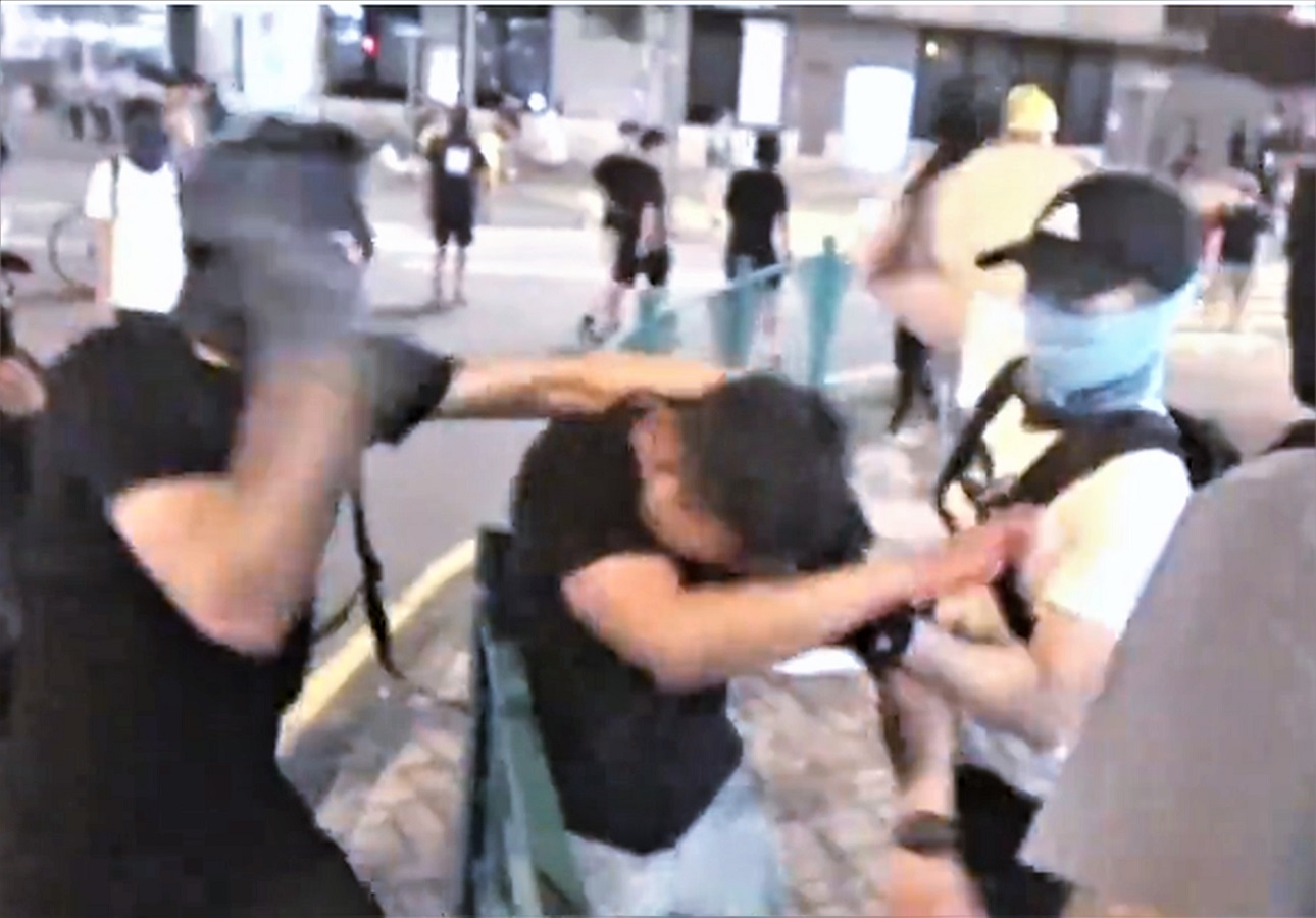 【修例风波】将军澳袭警抢警棍案增至5人被捕 21岁女子今早落网