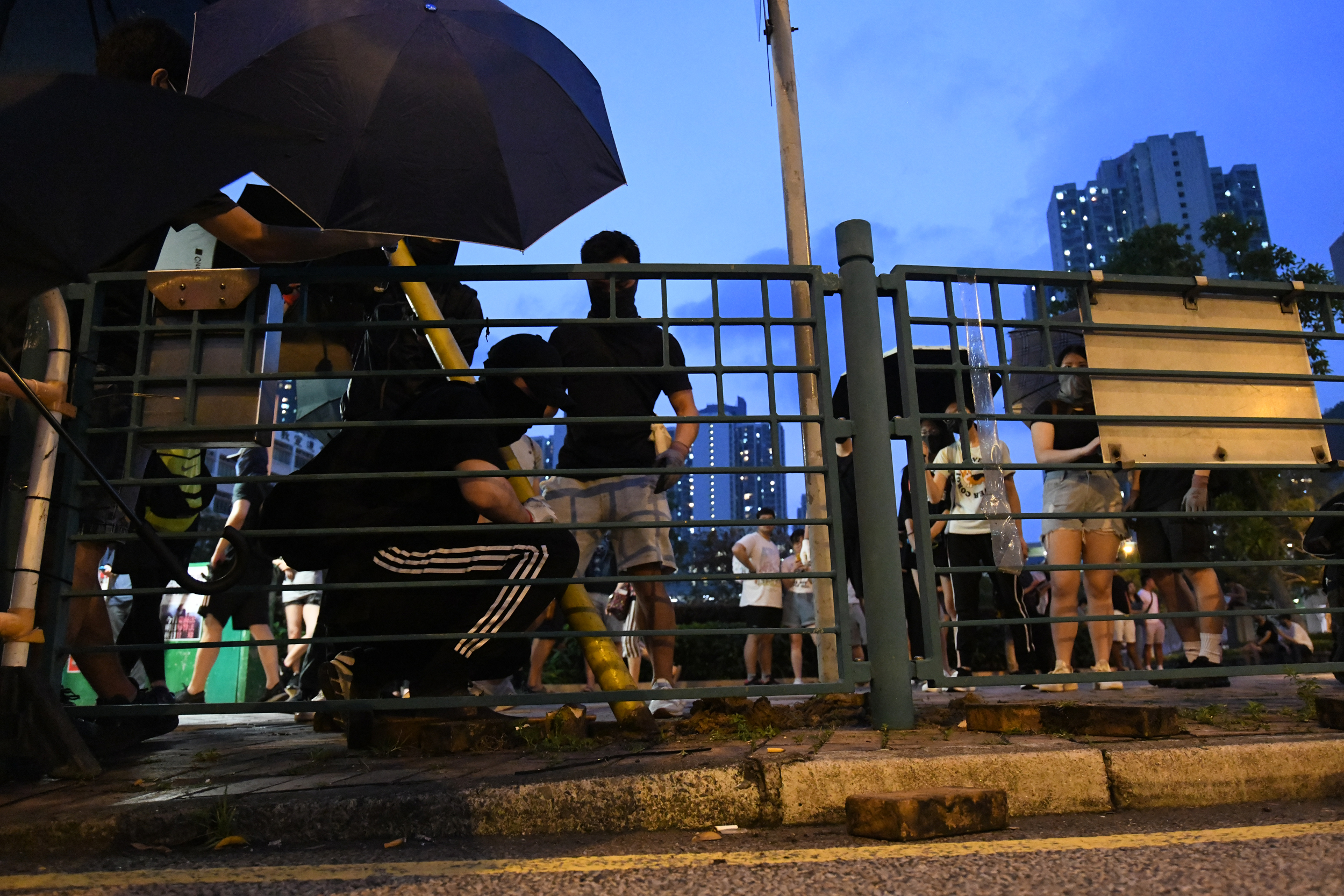【修例风波】涉将军澳袭警非法集结等4罪 13岁男童仍留院周五再讯