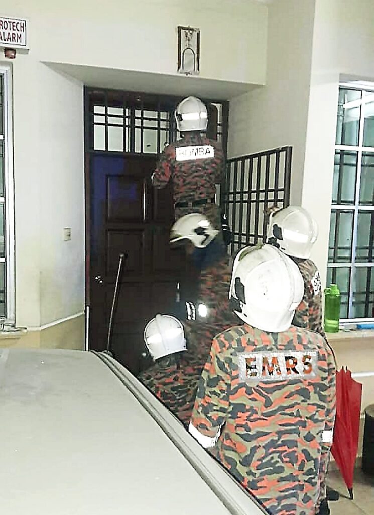 Starving & dehydrated, OKU woman trapped for 4 days with mother’s corpse in JB