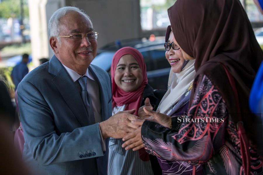 Najib instructed Felda subsidiary to review Kuching hotel acquisition proposal