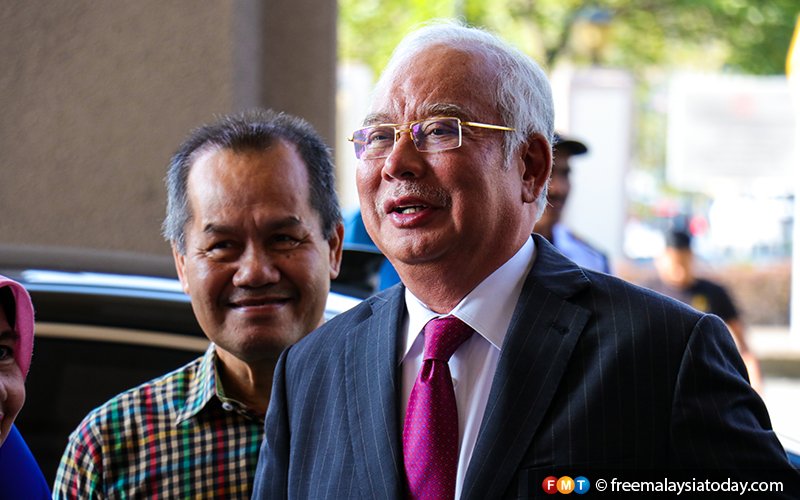 Najib remains second most popular opposition leader, survey shows