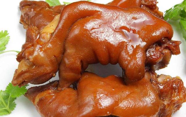 20种大猪蹄的家常做法，味道堪比熟食店，肉质软绵，让人慾罢不能