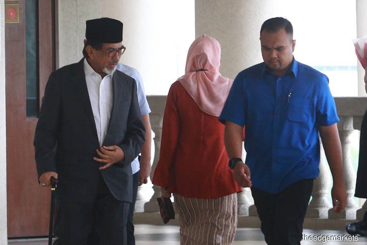 Musa Aman acquitted of five out of 35 corruption charges