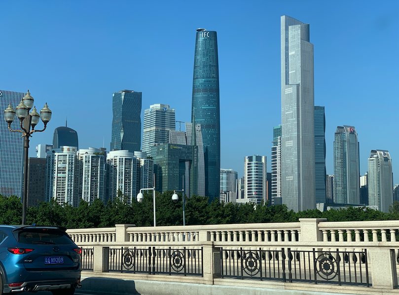 Wuhan skyscraper fails to rise to great heights