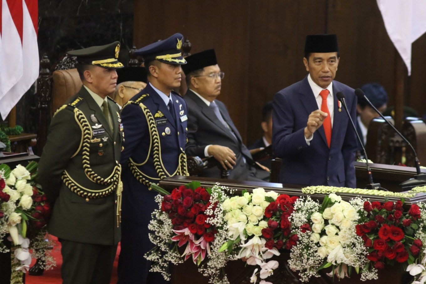 Jokowi highlights economic, bureaucratic reforms in inauguration speech