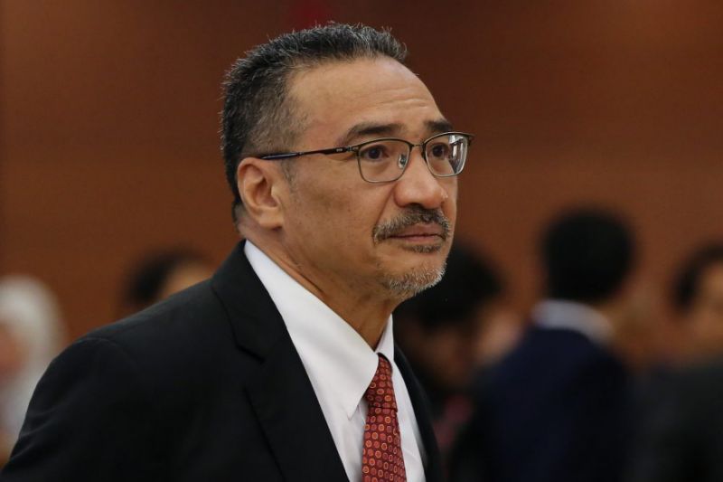 Raja Kamarul Bahrin tells Hishamuddin to look in the mirror