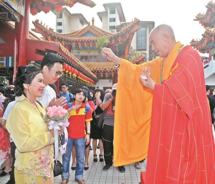 双春年寓意佳　2020结婚热