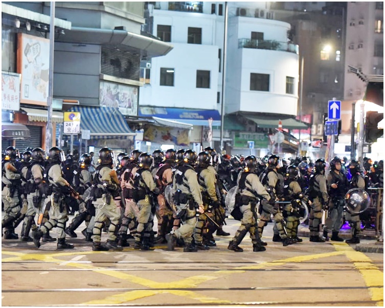 【修例风波】颁令禁警员被起底 律政司列3点答问解释