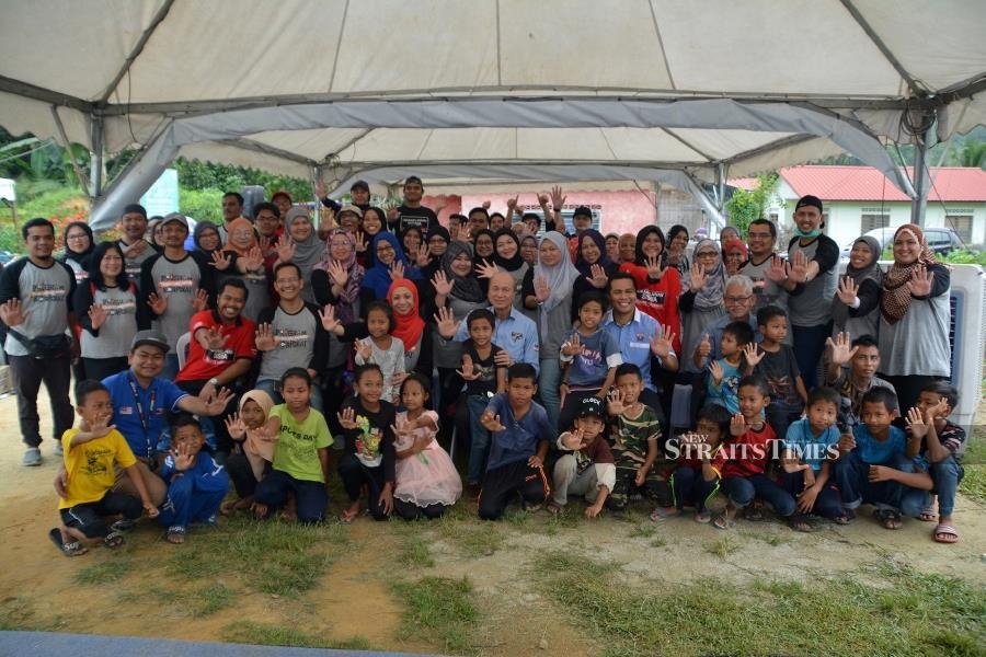 Mini library for Orang Asli to encourage reading