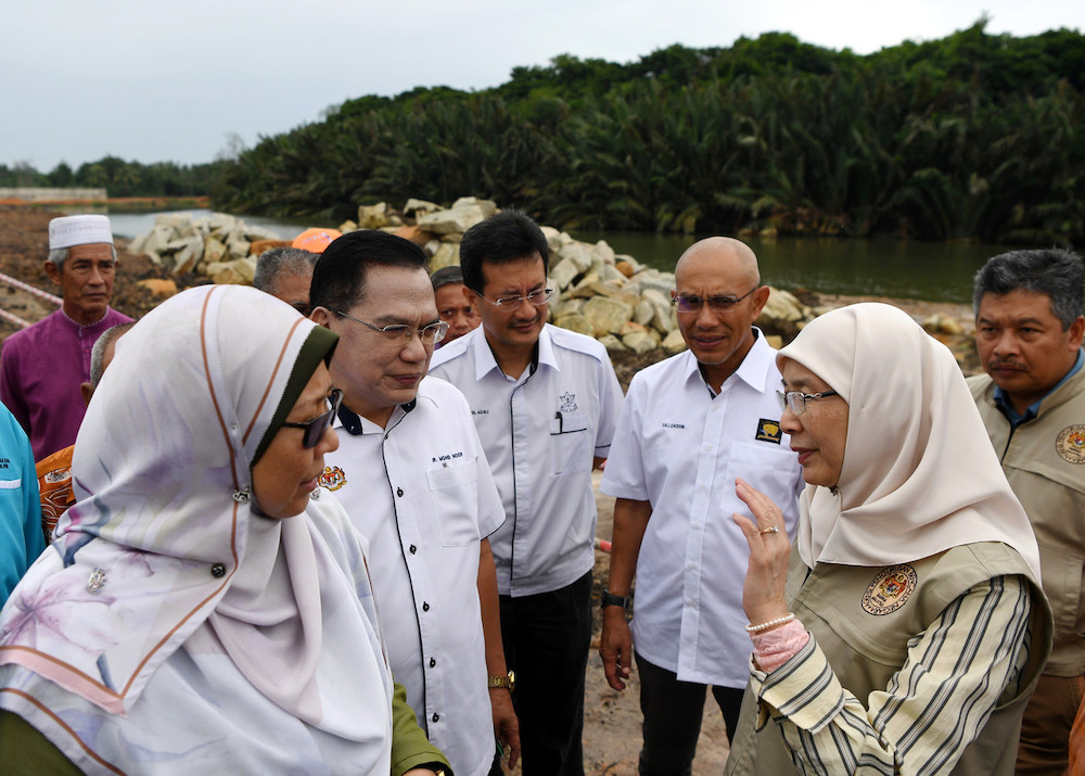 DPM visits flood mitigation plan in Sungai Belat