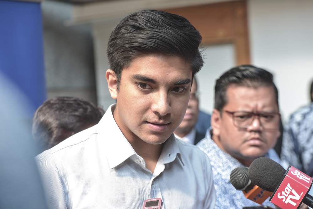 Syed Saddiq in backing Dr M says he’s product example of PPSMI