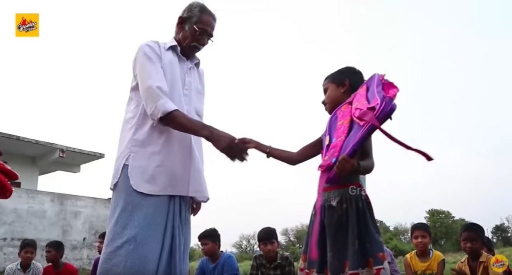 Famous youtuber grandpa kitchen WHO cooks huge meals for Indian orphans dies at 73