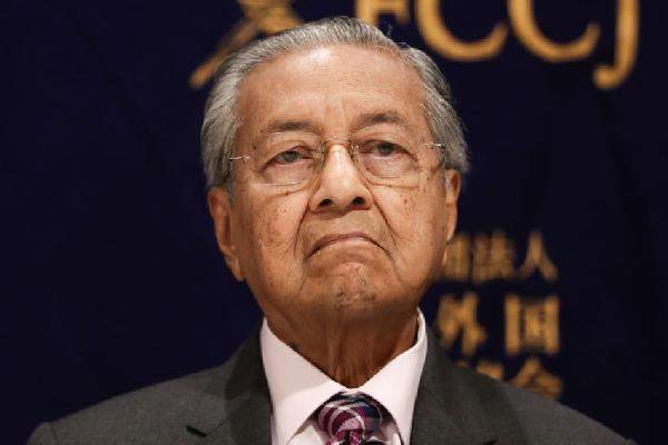 Mahathir Up To Old Tricks, Tries To Revive Water Spat And Crooked Bridge With SG Again