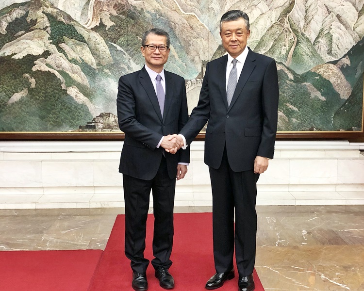 刘晓明晤陈茂波 指中央撑林郑依法施政