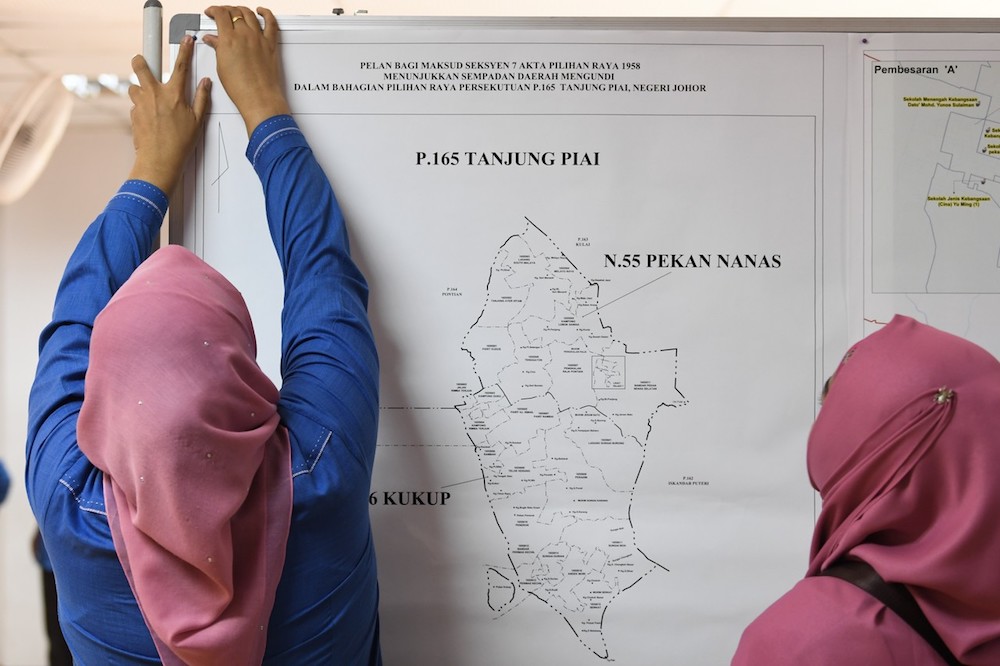 Election Commission records 37 election offences in Tanjung Piai
