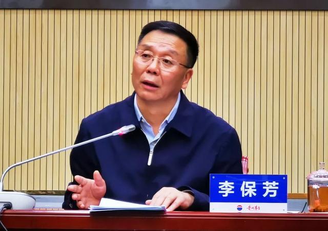 赤水河上画个圈，贵州酱酒要集体升级？