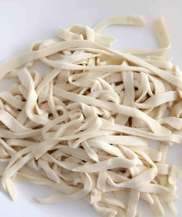 九月宁可不吃肉也要吃这菜，隔三差五吃一回，给肠胃消消毒