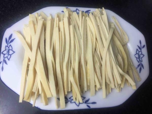 创意新吃法，土豆丝和它搭配，一人吃着一大盘，真过瘾