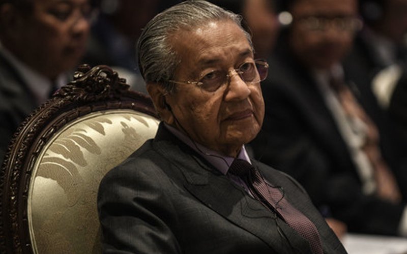 Asean is world’s most stable regional group, says Dr M