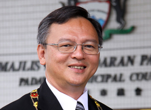 Lo tells PM: Hold referendum on independence, let Sarawakians decide