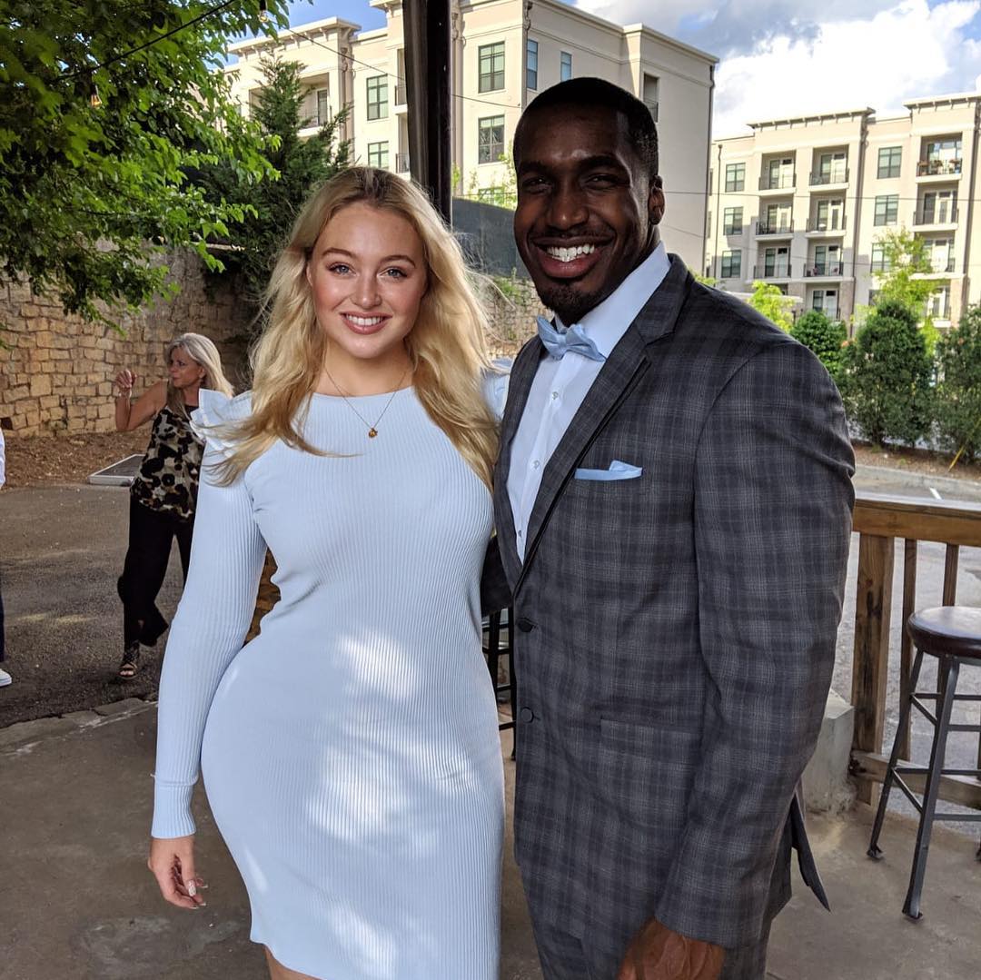 Baby on the Way! Aerie Model Iskra Lawrence Expecting First Child with Boyfriend Philip Payne