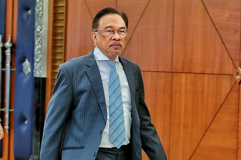 Anwar says zakat for non-Muslims only a suggestion, will adhere to royal decree