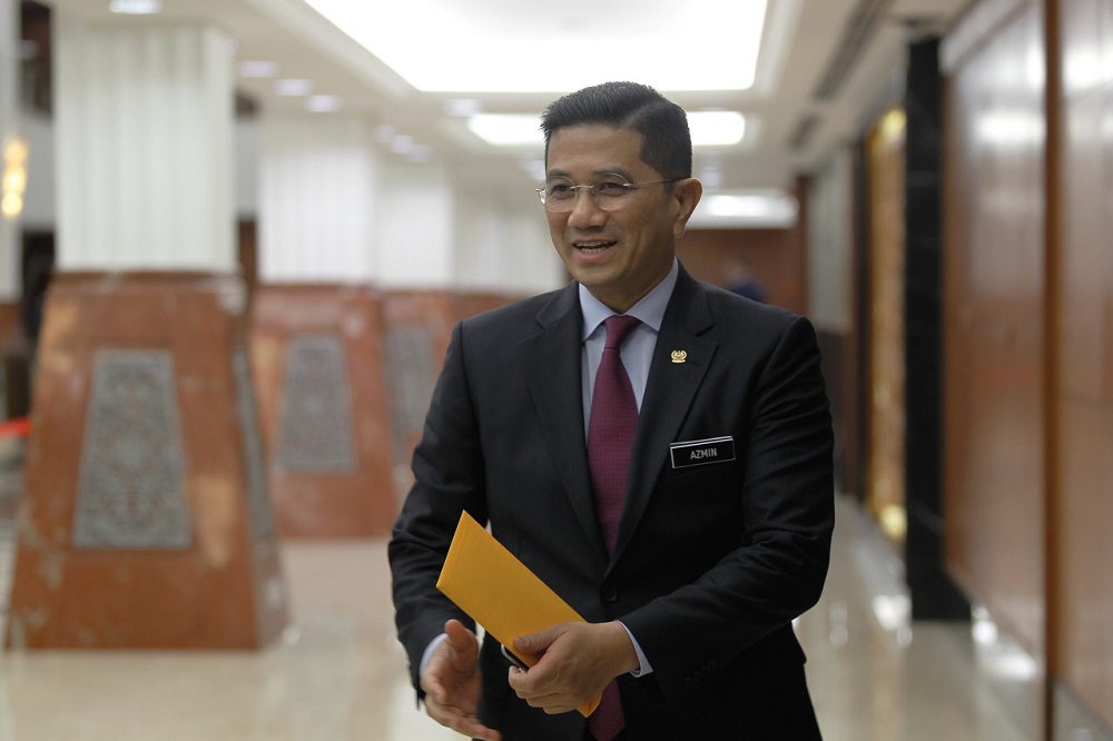 Azmin: US aviation listing won’t affect Malaysia Airlines but negative perception needs correcting
