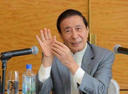 香港第二富豪李兆基，重金豪宅奖励儿媳生子，送上亿游艇